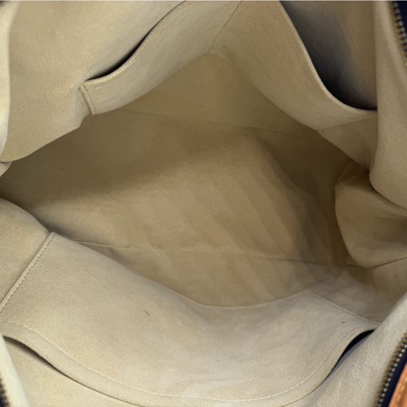 🚨SOLD🚨 Authentic Louis Vuitton Estrela MM Tote - Picture 10 of 13